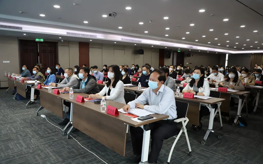 中信恒泰黨支部聯(lián)合中共南寧市青秀區(qū)委組織部、南寧市青秀區(qū)兩新組織黨工委舉辦學(xué)習(xí)貫徹黨的二十大精神宣講會